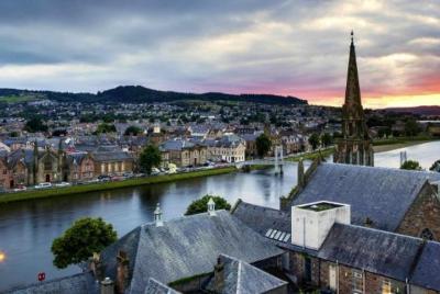 Inverness to Glasgow Luxury Taxi Transfer