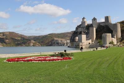 Full-Day Tour along Danube with Three Stronghold Sightseeing and  Full-Day Tour along Danube with Three Stronghold Sightseeing and