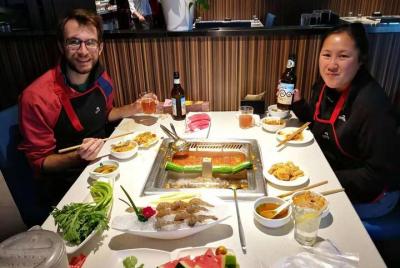 Private Xi Private Xi'an Downtown Night Tour with Diverse Dining Options