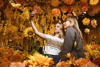 Selfie Market Entrance Ticket