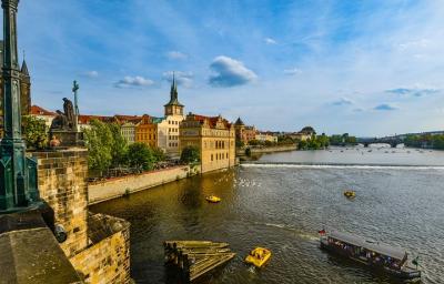 Kafka Kafka's Prague Walking Audio Tour by VoiceMap