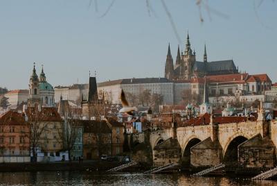 A Virtual Tour of Prague's Jewish Quarter and the Heros of WWII