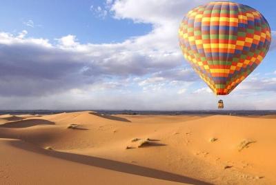 Enjoy Amazing Hot Air Balloon Sightseeing Tour Enjoy Amazing Hot Air Balloon Sightseeing Tour
