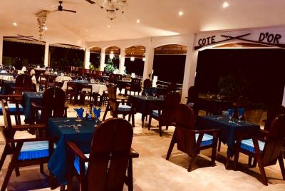 Aperitif and Dinner at the Hotel & Restaurant Cote D'Or Lodge in 