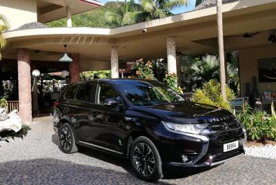 Private Transfer from any Hotel to Praslin Airport  Private Transfer from any Hotel to Praslin Airport