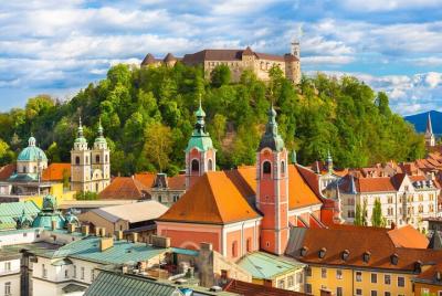 Layover in Ljubljana a Private Tour with a local: Best Highlights