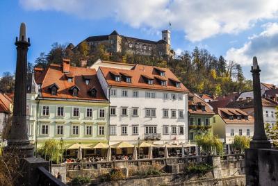 Walking tour of Ljubljana and Ljubljana Castle with a local Walking tour of Ljubljana and Ljubljana Castle with a local