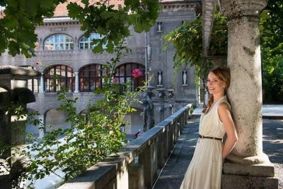 Private city tour of Ljubljana. 2 hours with a friendly and fun l Private city tour of Ljubljana. 2 hours with a friendly and fun l