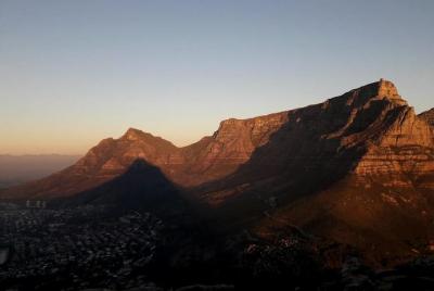 Hike Table Mountain at sunrise via Platteklip gorge morning tour
