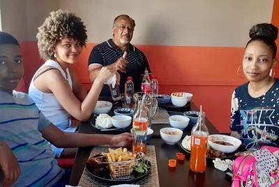 Cape Town Half Day Walking City Tour and African Food Experience