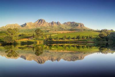 Winelands Full Day Tour
