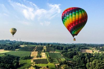 Milan weekend morning hot air balloon flight