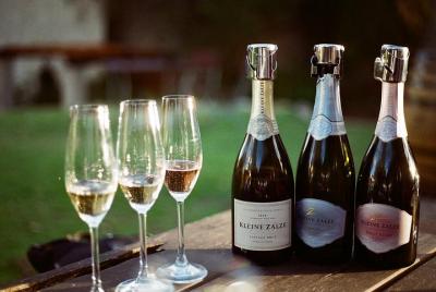 SPARKLING Sensation - Private Stellenbosch & Franschhoek Bubbly t SPARKLING Sensation - Private Stellenbosch & Franschhoek Bubbly t