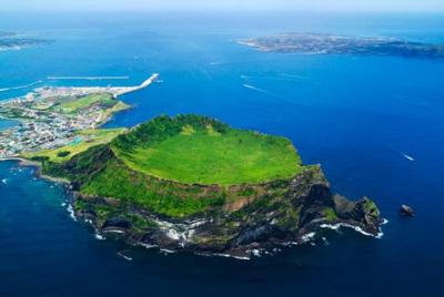10Day Best of South Korea with Jeju, Busan, Gyeongju, Andong, Seoul, DMZ& JSA. 10Day Best of South Korea with Jeju, Busan, Gyeongju, Andong, Seoul, DMZ& JSA.