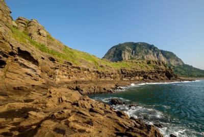 Yongmeori Coast, Mt. Sanbang transfer, One way, Round trip Yongmeori Coast, Mt. Sanbang transfer, One way, Round trip