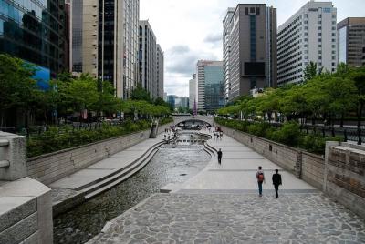 Guided Morning Tour in Seoul including the National Museum, Cheon Guided Morning Tour in Seoul including the National Museum, Cheon