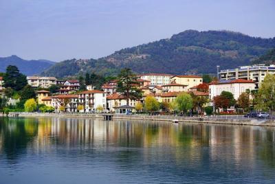 Visit to Sarnico - Lake Iseo (booking min.2 people) Visit to Sarnico - Lake Iseo (booking min.2 people)