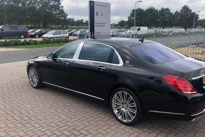 Luxury Private Transfer from Amsterdam to Schiphol Airport  Luxury Private Transfer from Amsterdam to Schiphol Airport