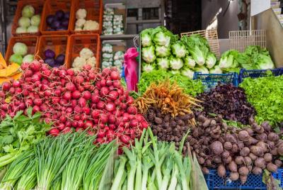 Eat like a Local & Explore the Bazaar Eat like a Local & Explore the Bazaar