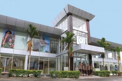 Nadi Airport Lounge and Spa Access with Transportation Included