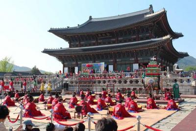 Small-Group Seoul Morning Royal Palaces Tour Small-Group Seoul Morning Royal Palaces Tour