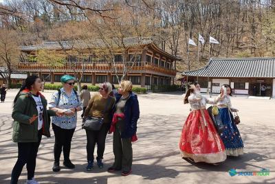 Half-day Korean Folk Village Tour by Shuttle