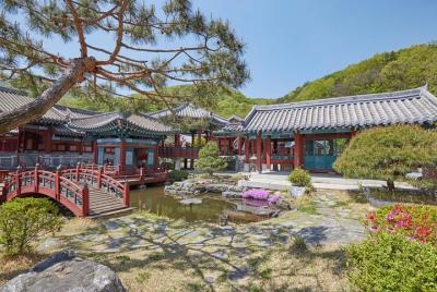 MBC DaeJangGeum Park & Folk Village Tour