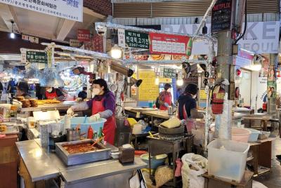 Gwnagjang Market Food & Essential attractions in Seoul
