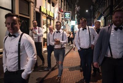 Amsterdam Shared Bar Crawl