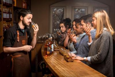 Irish Whiskey Museum: Whiskey and Brunch Experience Irish Whiskey Museum: Whiskey and Brunch Experience