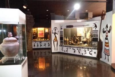 Museum tour with City Tour & Shopping