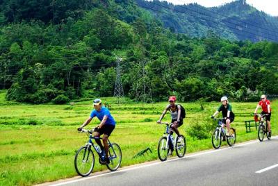Nature cycling trail: paddy fields, cinnamon forests and villages – Galle Nature cycling trail: paddy fields, cinnamon forests and villages – Galle