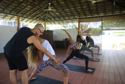 yoga class - Vinyasa Flow (wellness treatments Sri Lanka)  yoga class - Vinyasa Flow (wellness treatments Sri Lanka)