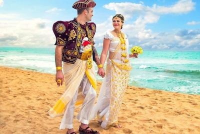 Private Photo Session with a Local Photographer in Hikkaduwa