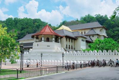 Around Kandy City Tour Around Kandy City Tour