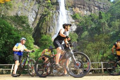 Cycling to Rawana Waterfall, Ravana Cycling to Rawana Waterfall, Ravana's Cave and Ella Gap