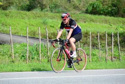 Cycling to Ellawala Waterfall Cycling to Ellawala Waterfall