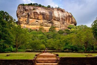Sigiriya & Dambulla City Day Tour  Sigiriya & Dambulla City Day Tour
