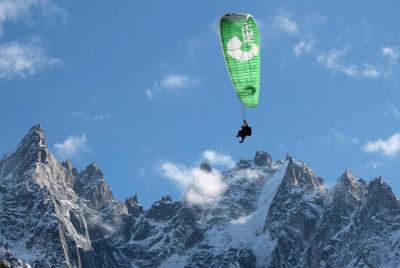 Chamonix Mont Blanc Paragliding Experience in the Alps from Genev