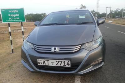 Isuru Taxi Service Isuru Taxi Service