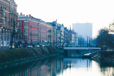 Discover Malmö in 60 Minutes with a Local Discover Malmö in 60 Minutes with a Local
