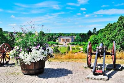 Stockholm Tour by LUXURY car Uppsala and Sigtuna with PRIVATE gui Stockholm Tour by LUXURY car Uppsala and Sigtuna with PRIVATE gui