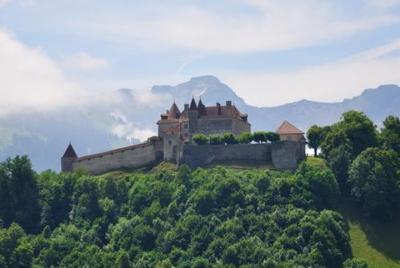 Day Trip to Gruyères Medieval Village & Chocolate Factory from Ge