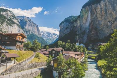 8-Day Private Guided Tour of Switzerland 8-Day Private Guided Tour of Switzerland