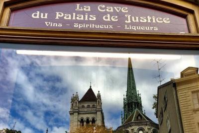 Swiss Wine and Cheese Tasting in Geneva Old Town Swiss Wine and Cheese Tasting in Geneva Old Town