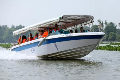 Full-Day Tour in the Cu Chi Tunnels with a Luxury Speed Boat Full-Day Tour in the Cu Chi Tunnels with a Luxury Speed Boat