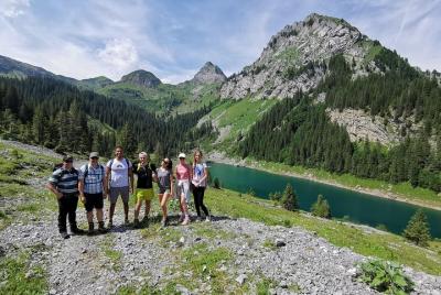 Breathtaking Private Hike with an Environmental Expert (1 day tri Breathtaking Private Hike with an Environmental Expert (1 day tri