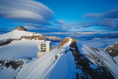 High level experience - Swiss Alps Glacier GOLD Adventure Tour fr High level experience - Swiss Alps Glacier GOLD Adventure Tour fr