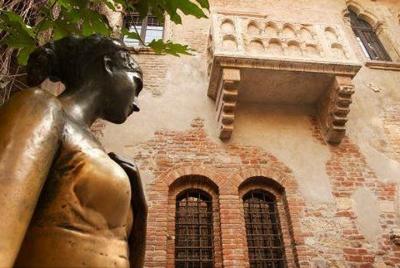 Verona and Lake Garda Day Trip from Milan Verona and Lake Garda Day Trip from Milan