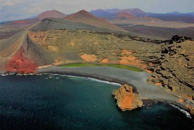 Lanzarote Special excursion with water bus and manrique foundatio